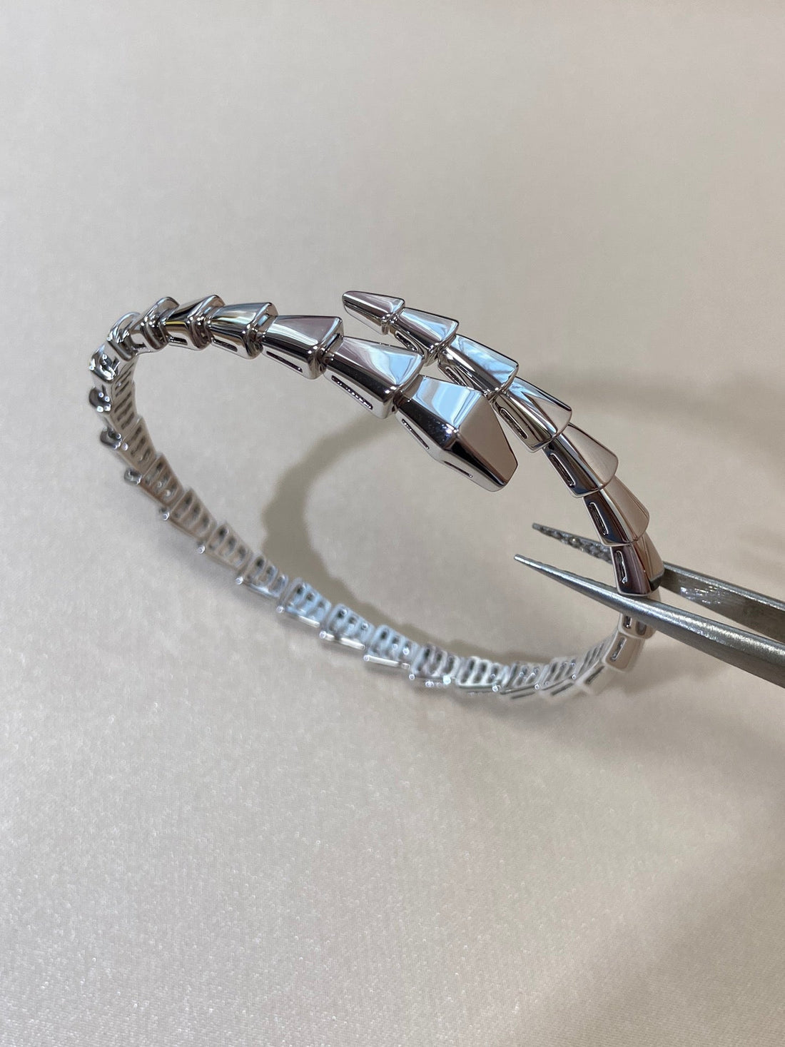 [Aura Jewelry]Viper Silver No‑Diamond Snake Bracelet